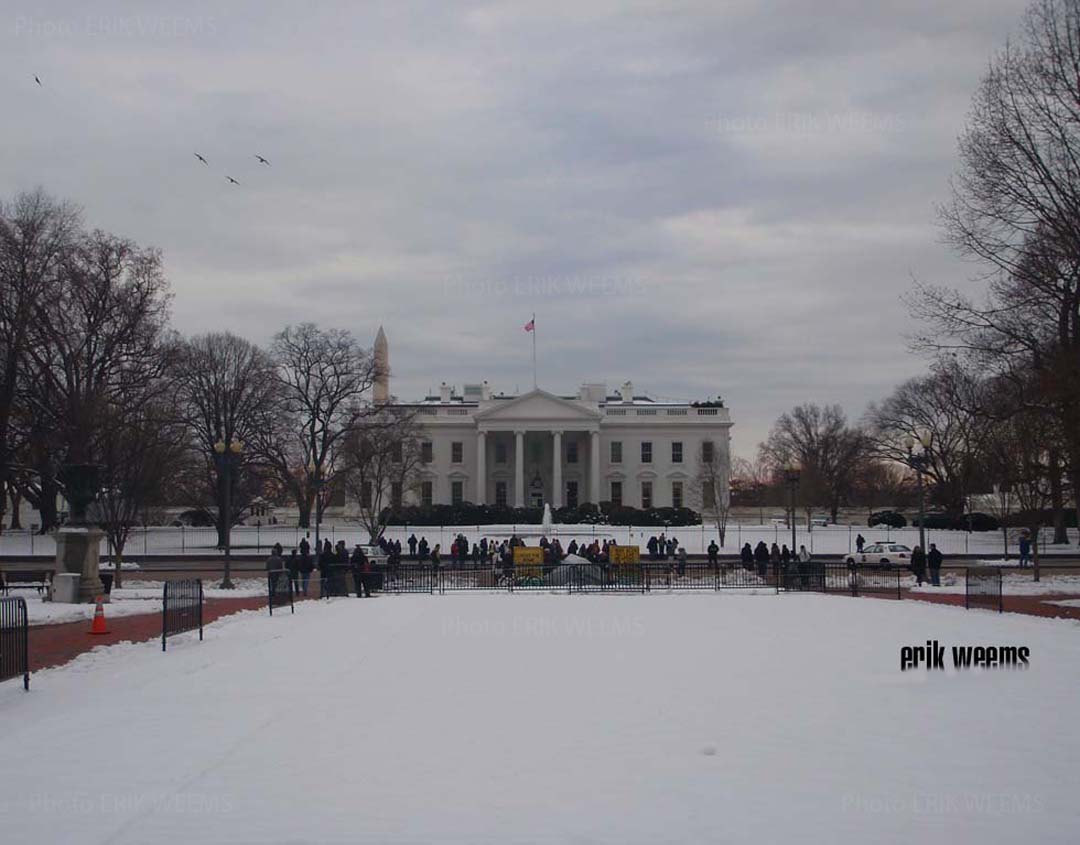 White House in Snow with Monument